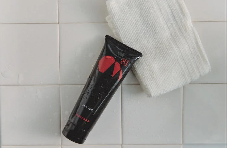 MATERRA81 Face Wash